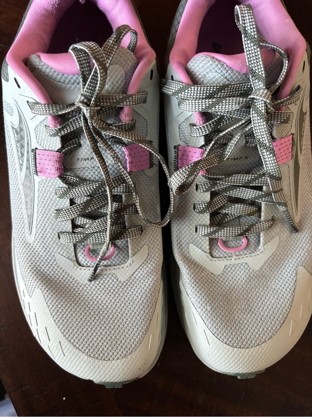 7.5 Women’s Altra Athletic Shoes- Light Green with Labender Accents